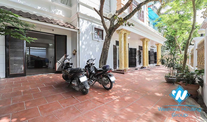 A large and nice house for rent in Ciputra International City Ha Noi